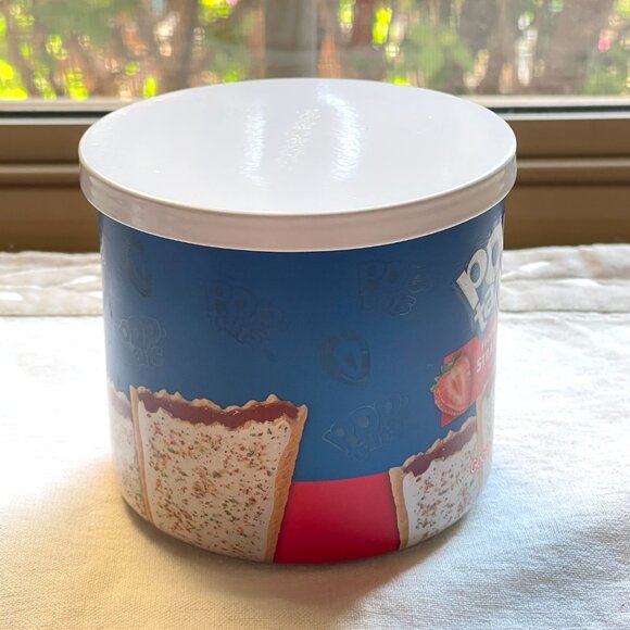 New Frosted Strawberry Poptart Candle Goose Creek 3 Wick - Picture 2 of 7